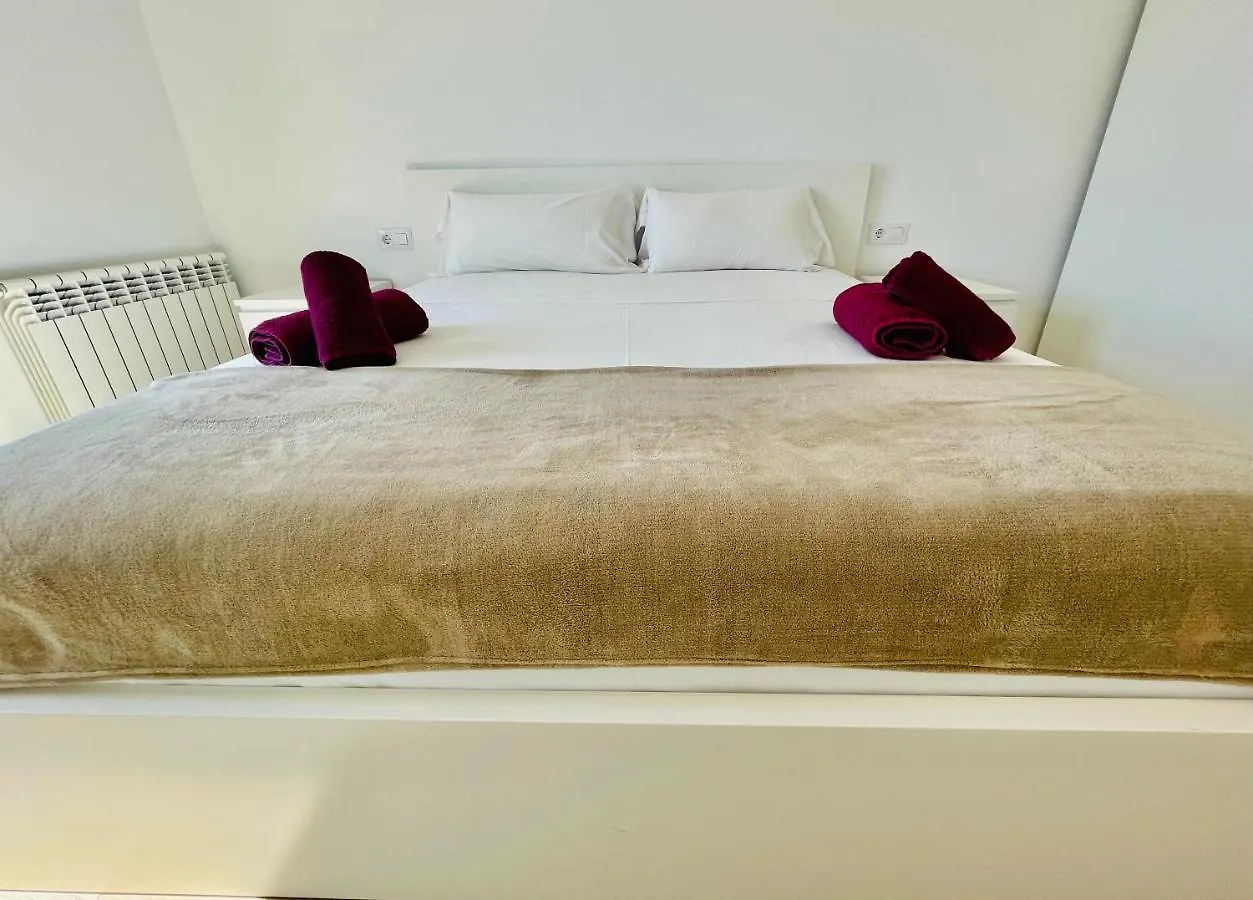 Deluxe 3 By Costabravaway Apartment Calonge  0*, Calonge (Catalonia)